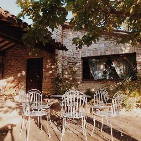 La Pupazza Bed & Breakfast *