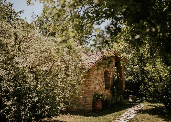 ベッド・アンド・ブレックファスト La Pupazza アヴィリアーノ・ウンブロ